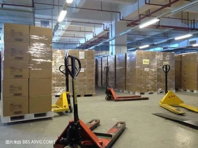 Les premières PS4 sortent d'usine !