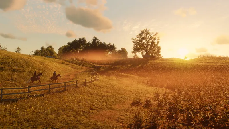 Arthur Morgan explore une zone boisée de Red Dead Redemption 2 avec son arme prête, situation où il faut observer avant d intervenir