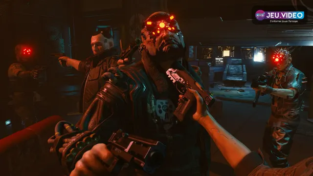 Visuel officiel de Cyberpunk 2077 montrant V dans Night City pour une progression centrée sur les gigs et le cyberware