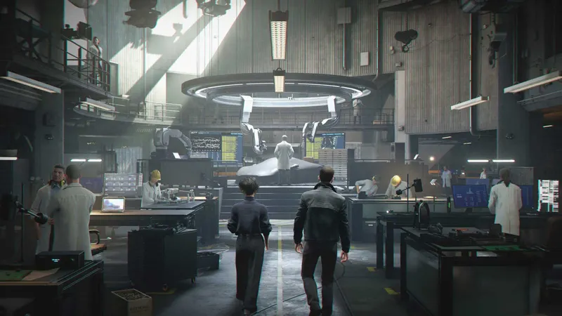 007 First Light place Bond et Moneypenny dans le laboratoire Q de MI6
