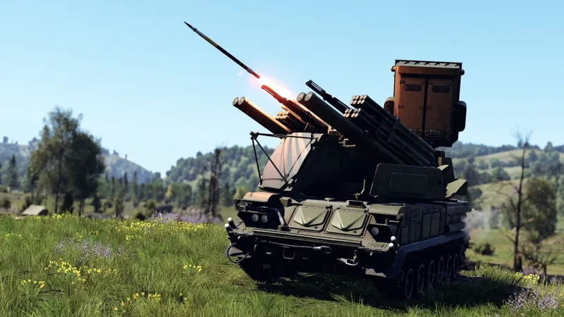 Séquence de jeu officielle de War Thunder servant à vérifier la visibilité du HUD selon la plateforme