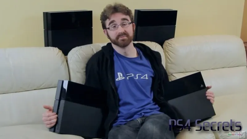 Il nargue avec 4 ps4 !