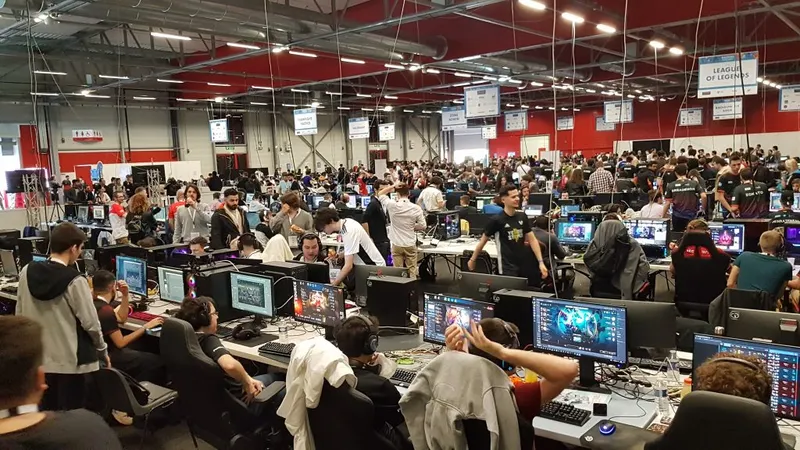 Hall des jeux par équipes de la gamers Assembly 2022
