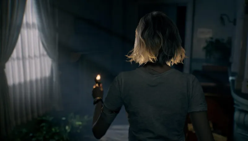 Grace Ashcroft avance avec une lumière dans une pièce sombre de Resident Evil Requiem