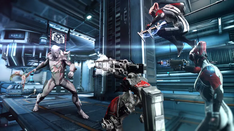 Arsenal y equipo de Warframe preparados antes de una misión