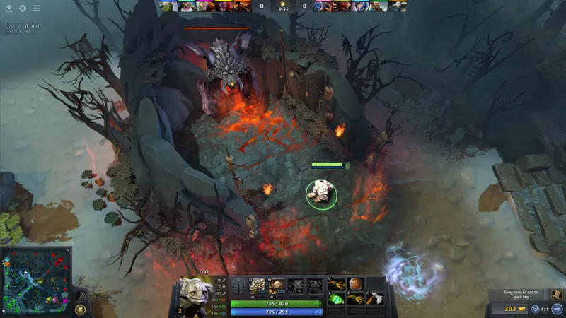 Héros de Dota 2 équipé dans une scène de combat pour comparer les objets et la portée d’engagement