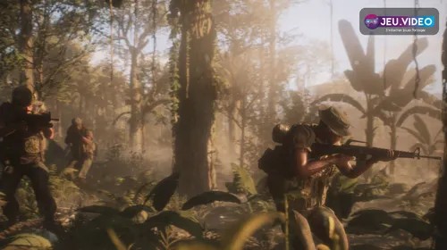 Hell Let Loose Vietnam avec soldats dans la jungle