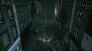 Hollowbody date de sortie avec Mica dans une rue abandonnée du jeu