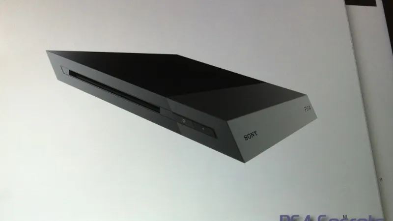 La PS4 Slim pour septembre ?