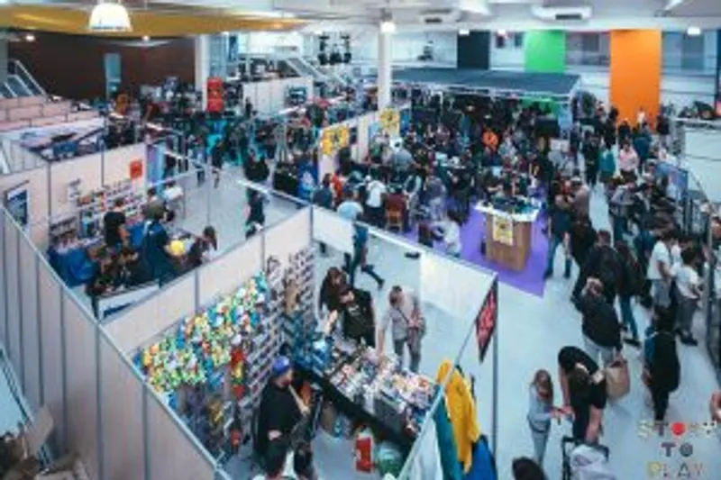 Start To Play - salon