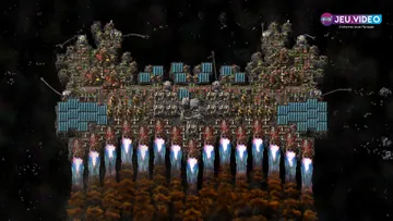 Plateforme spatiale de Factorio Space Age avec moteurs, panneaux solaires et défenses pour préparer une première expédition interplanétaire