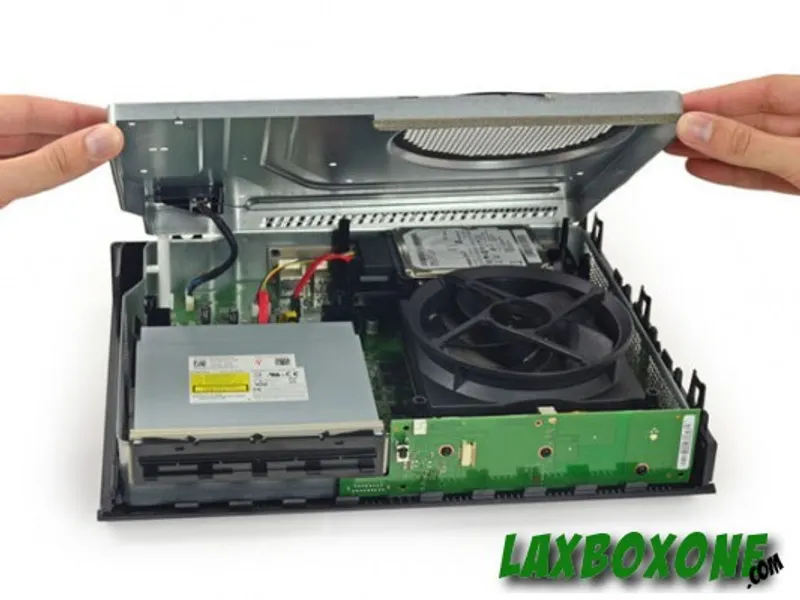 Xbox One et PS4 : Sony et Microsoft font face aux premiers problèmes