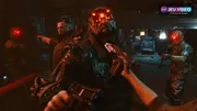 Visuel officiel de Cyberpunk 2077 montrant V dans Night City pour une progression centrée sur les gigs et le cyberware