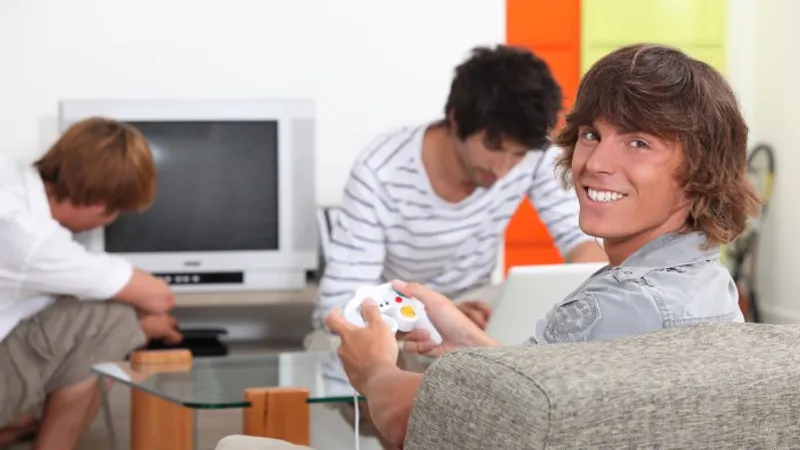 nouvelles Playstation4 pro et slim, les précommandes sont ouvertes