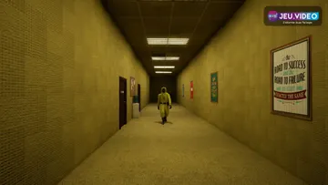 BACKROOMS ANOMALY, couloir jaune inquiétant du jeu d’horreur d’observation