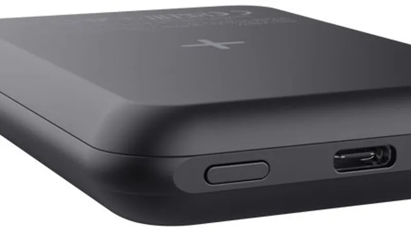 Test de Trust Magno, une batterie externe magnétique sans fil