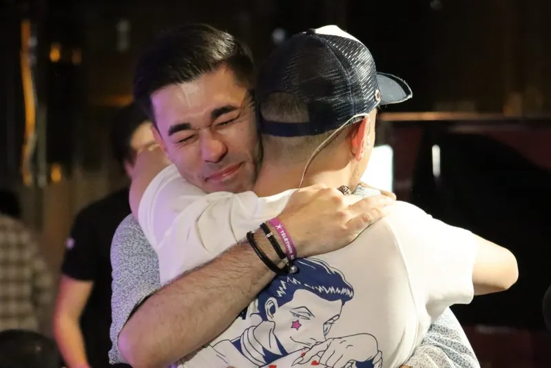 adrigeek et paco satisfait du téléthon